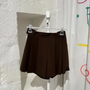 SHORTS IN TESSUTO
