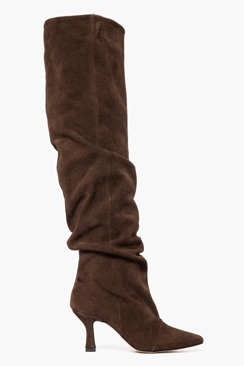 Stivale spra al ginocchio camoscio cioccolato Love Jennifer - immagine 2