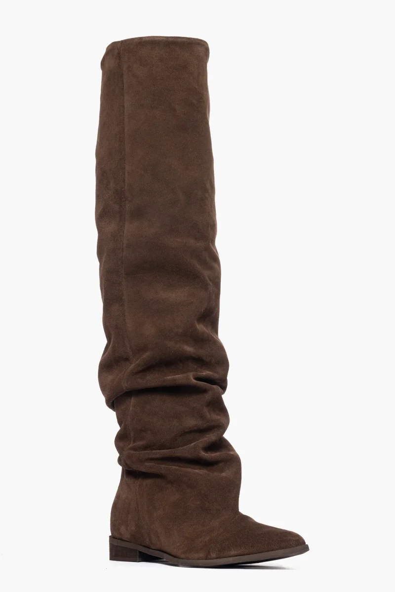 Stivale sopra al ginocchio camoscio cioccolato rialzo interno Londra 4 - immagine 3