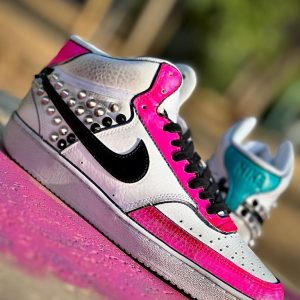 Nike Court Vision MID Colours & Borchie