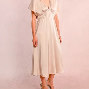 ABITO IN RASO CON STRASS