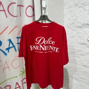 T-SHIRT MANICHE CORTE