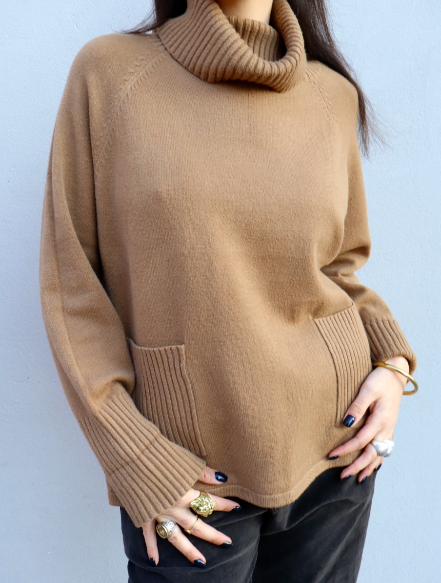 Maglia Tasche – collo alto - immagine 2