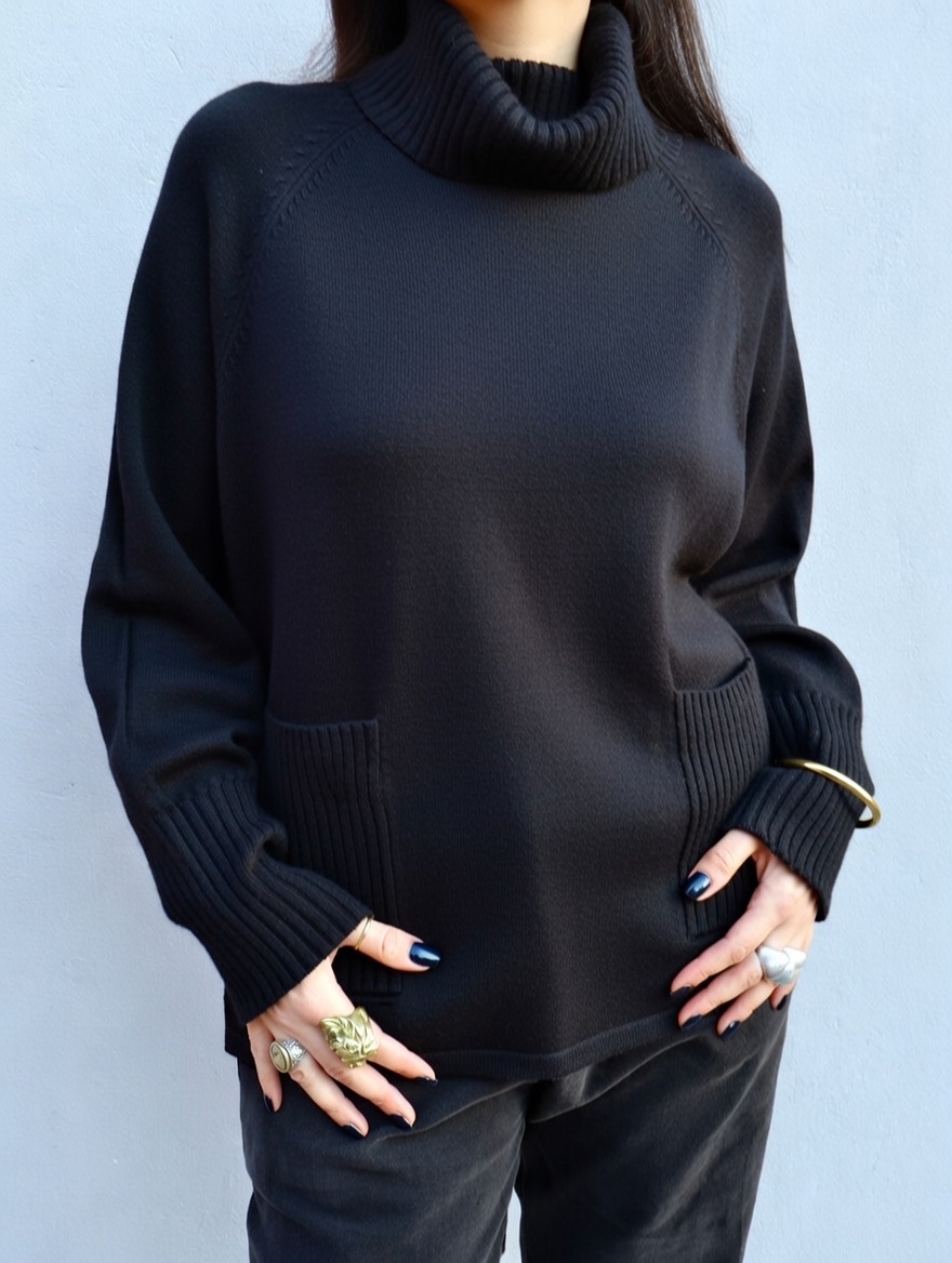 Maglia Tasche – collo alto - immagine 7